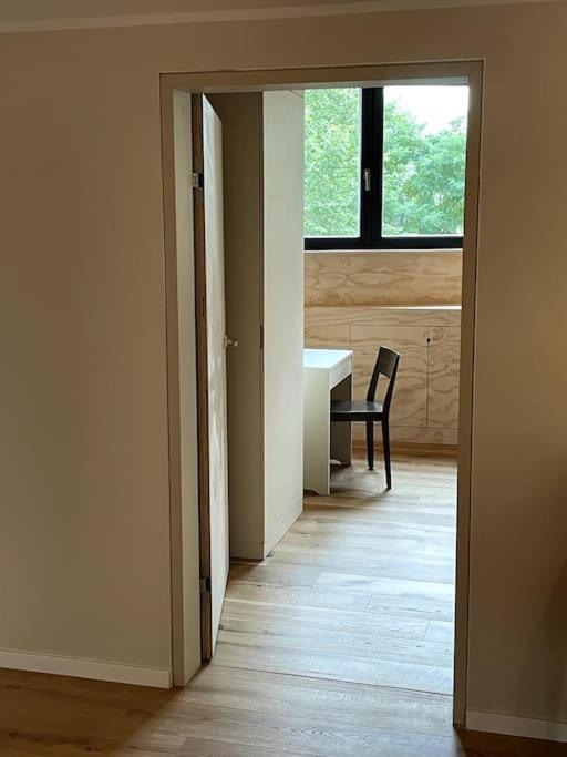 Grosse Wohnung Mit Loggia Templin Zewnętrze zdjęcie