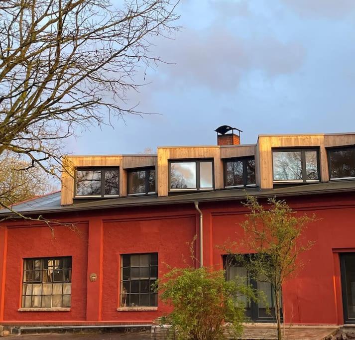 Grosse Wohnung Mit Loggia Templin Zewnętrze zdjęcie