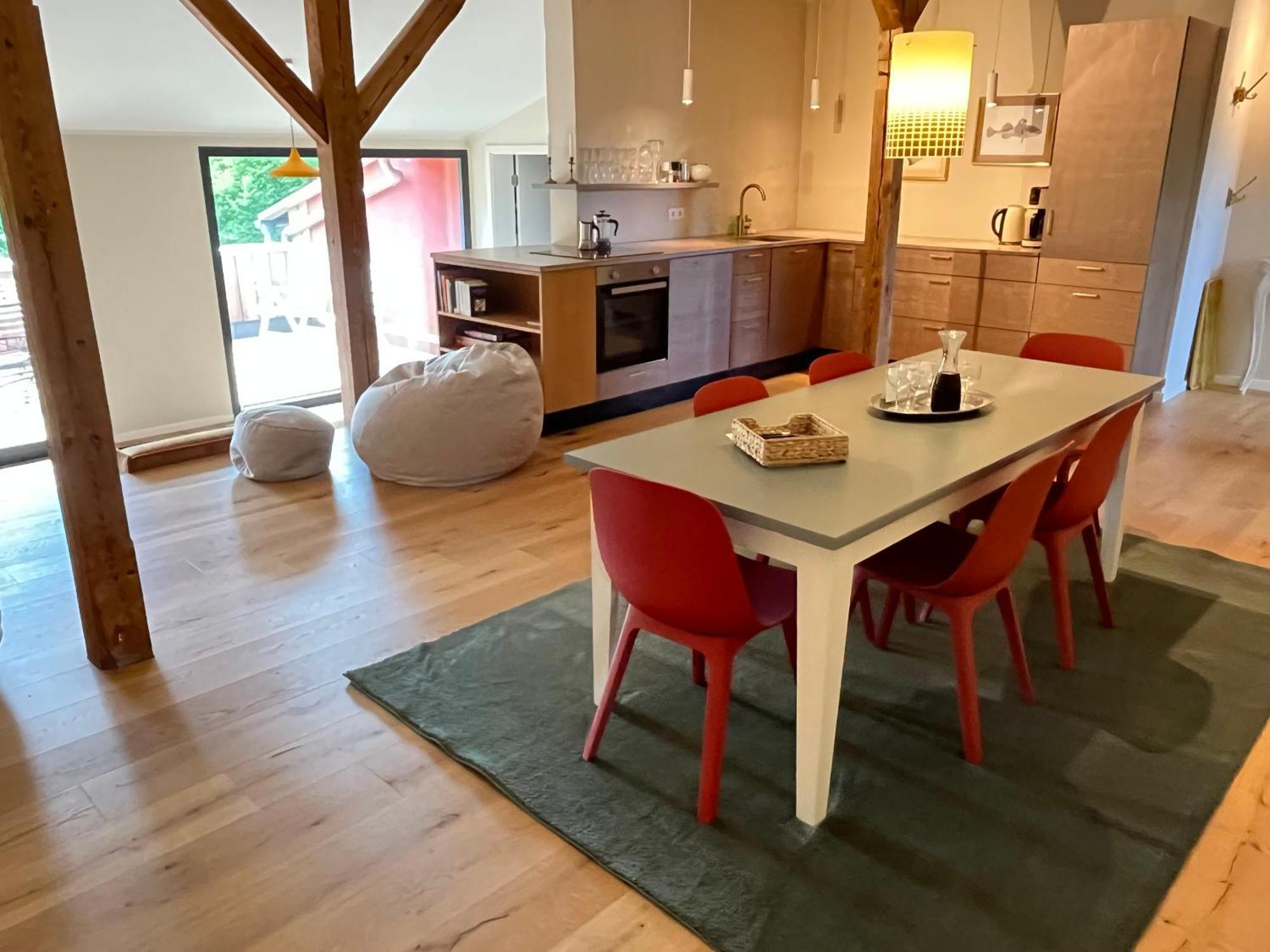 Grosse Wohnung Mit Loggia Templin Zewnętrze zdjęcie